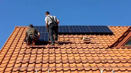Installation de panneaux solaires