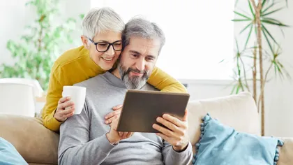 Couple sur tablette