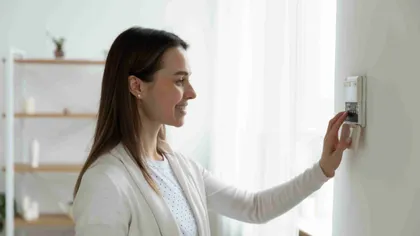 Régulation de la température intérieure grâce à un thermostat