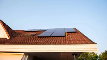 panneaux solaires photovoltaïques